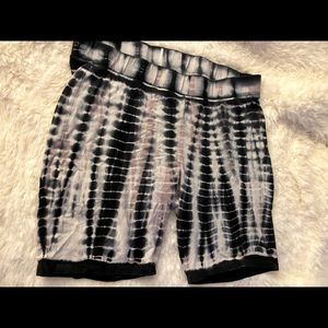 Torrid size 3 tie dye bike shorts